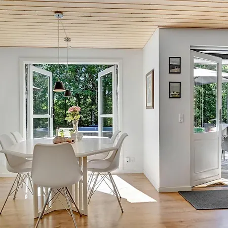 別荘 Ebeltoft With A Fireplace 01 *