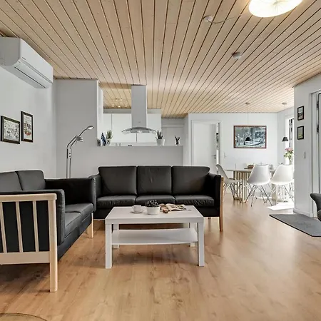 Ebeltoft With A Fireplace 01 * エーベルトフト